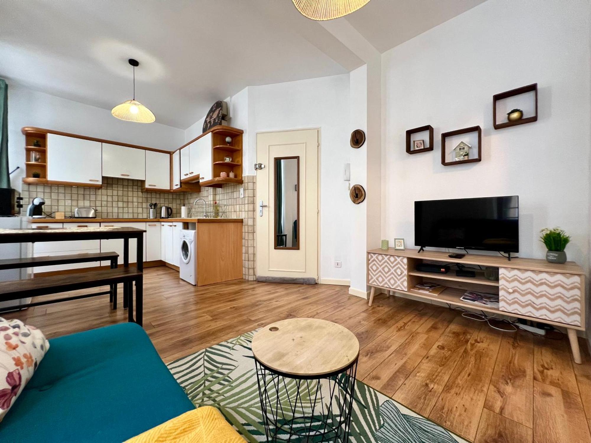 Le Petit Moulin Apartment *